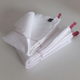 �cierka lniana BIA�A len obrus. 240 g/m2 z haftem