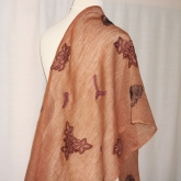 Szal lniany br�z orzechowy z aplikacjami