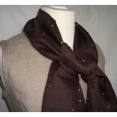 Szalik lniany Nr 008 br�z w c�tkowane pr��ki