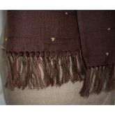 Szalik lniany Nr 008 br�z w c�tkowane pr��ki