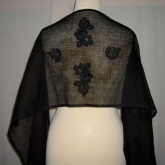 Szal lniany czarny z aplikacjami