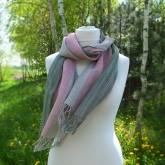 Szal lniany Nr 020 szary r� pr��ki