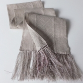 Szalik lniany Nr 003 szary z metalizowanymi fr�dzlami 23x220