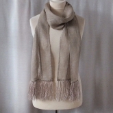 Szalik lniany Nr 003 szary z metalizowanymi fr�dzlami 23x220