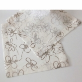  Serwetki lniane Nr 015 siatka ivory w kwiaty